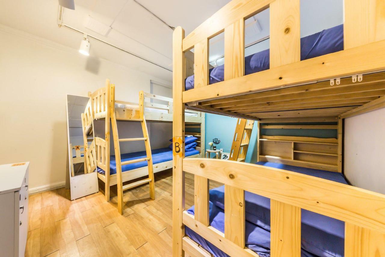 Sinchon Sisters Hostel Séoul Extérieur photo